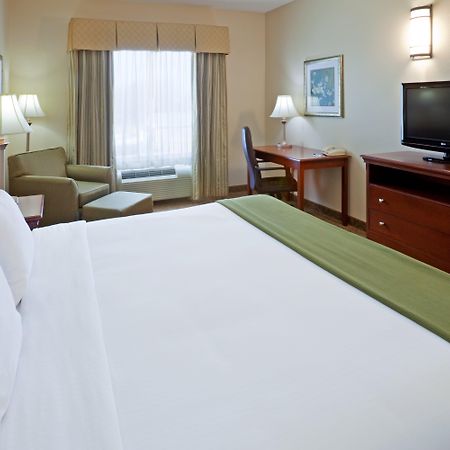 Holiday Inn Express Hotel & Suites Cedar Hill By Ihg Номер фото