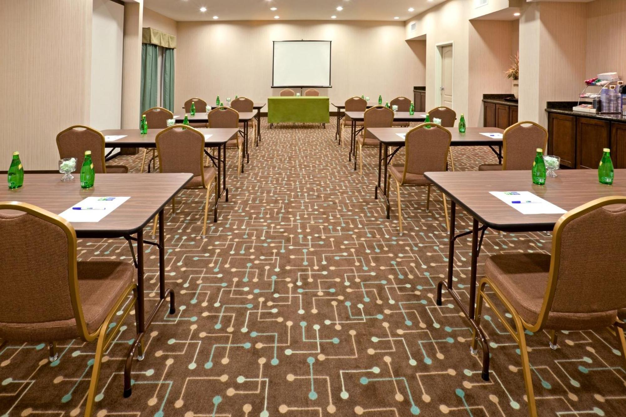 Holiday Inn Express Hotel & Suites Cedar Hill By Ihg Экстерьер фото